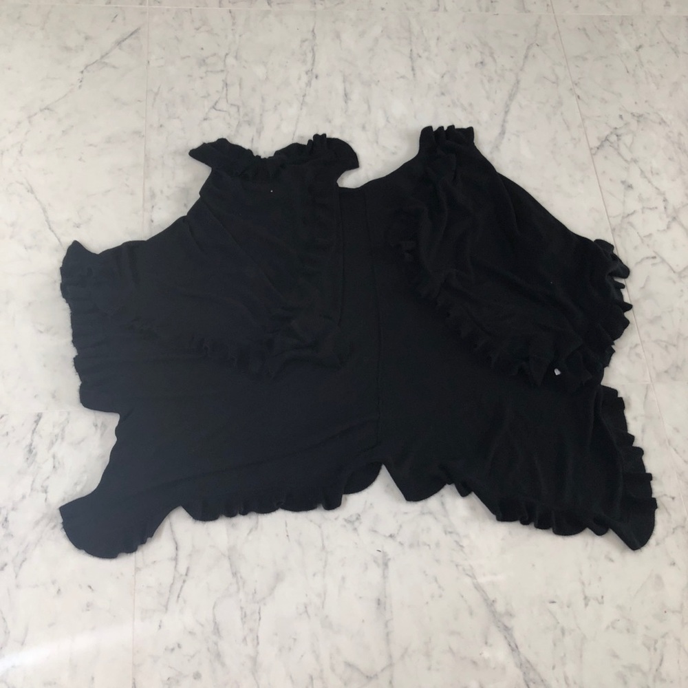 Black shawl with wavy ends